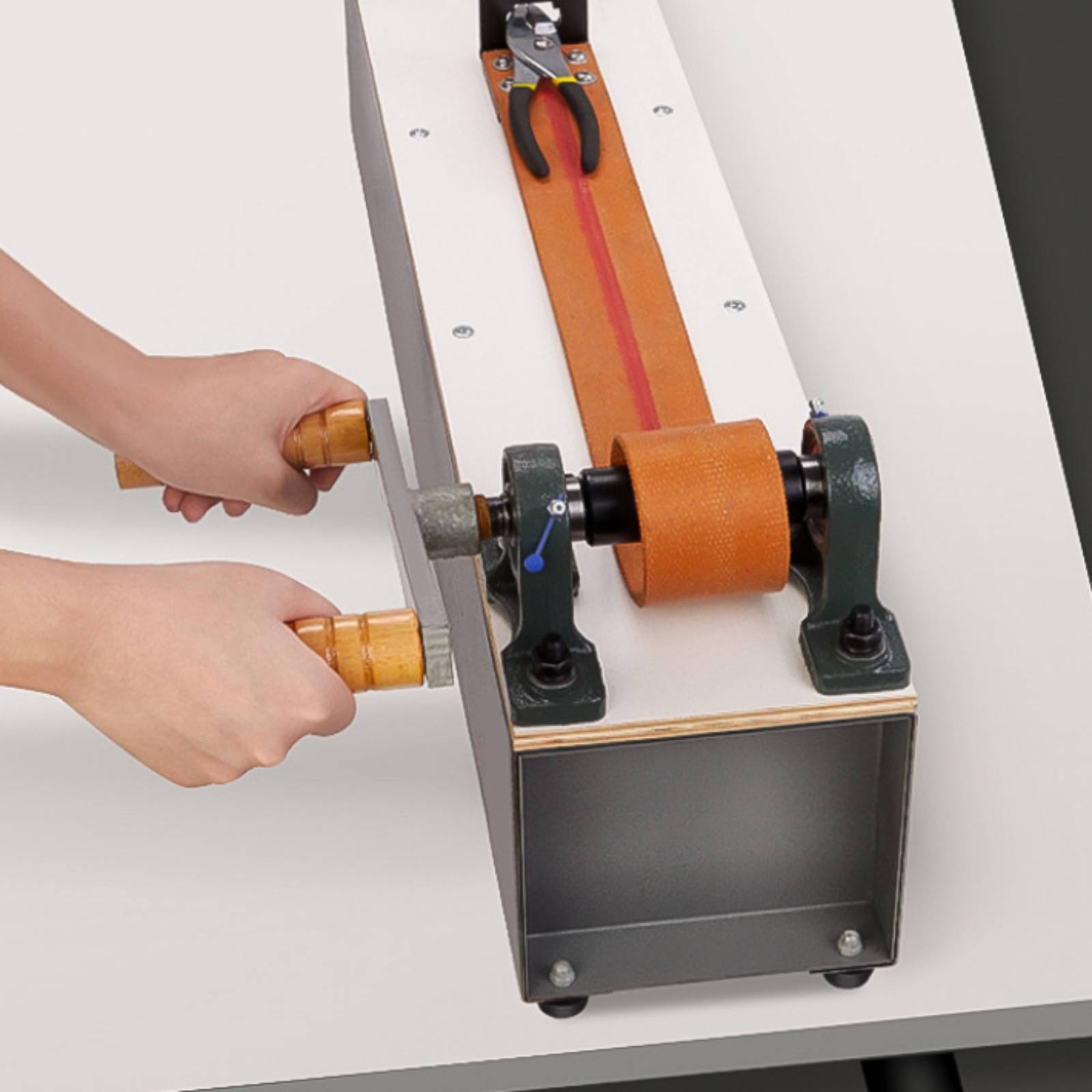 Wire Drawing Bench Sturdy Manu - огляд і ціна Jewelry Making Workshops