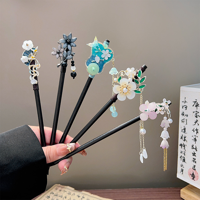 Classic Tassel Hair Stick Blac - огляд і ціна Jewelry Making With Beads